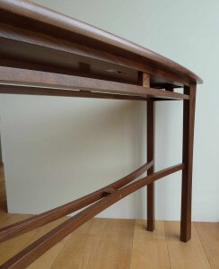 V walnut console De1